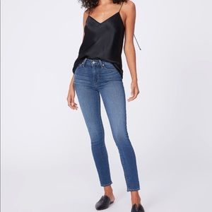 PAIGE Hoxton Ankle Jeans  EUC Size 28